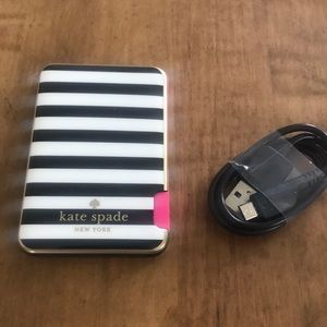 KateSpade SlimPortablePowerbank Black/White Stripe